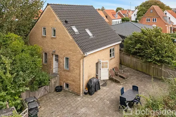 Villa på Tørholmsvej 45, 9800 Hjørring