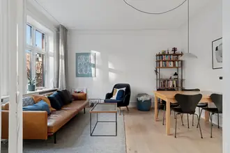 Ejerlejlighed på Carl Bernhards Vej 3, 1. tv., 1817 Frederiksberg C