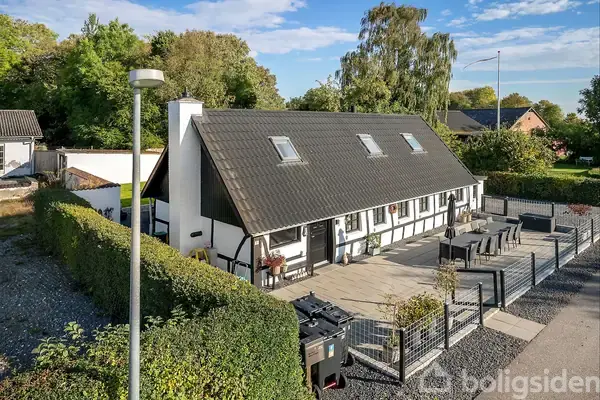 Villa på Byvej 5, 8870 Langå