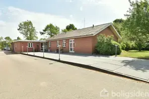 Villa på Åbjergvej 8, 7323 Give