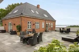 Villa på Fjordvej 4, 5330 Munkebo