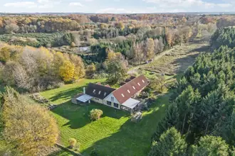 Villa på Ovrevej 1, Nordruplund, 4190 Munke Bjergby