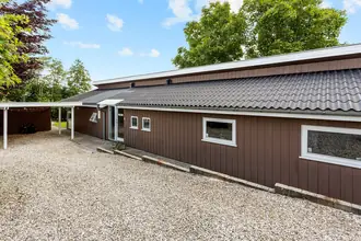 Villa på Bakkevej 14, 4040 Jyllinge