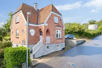 Villa på P C Jensensvej 5, 8732 Hovedgård