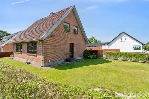 Villa på Langgade 1, 6933 Kibæk