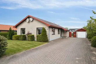 Villa på Thaliavej 4, Øster Hurup, 9560 Hadsund