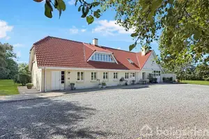 Villa på Ravnstrupvej 25, 9320 Hjallerup