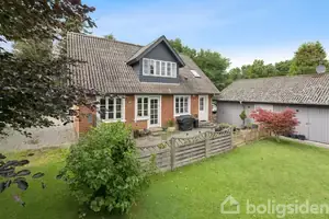 Villa på Schousgade 4, 8961 Allingåbro