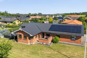 Villa på Gærdevænget 1, Bjergby, 9800 Hjørring