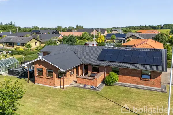 Villa på Gærdevænget 1, 9800 Hjørring