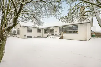 Villa på Dyshøj 3, Lind, 7400 Herning