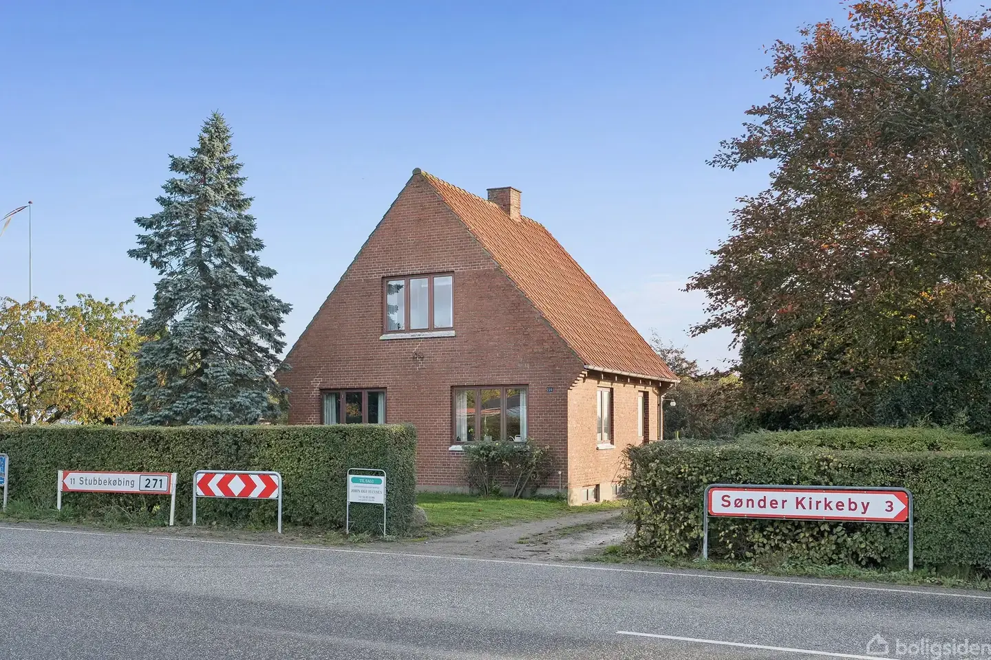 Villa på Nykøbingvej 219, 4800 Nykøbing F