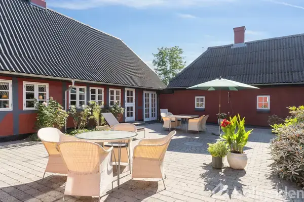 Villa på Kirkevej 56, 5690 Tommerup