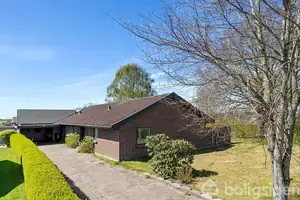 Villa på Midsommervej 115, 6261 Bredebro