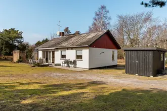 Fritidshus på Østre Sømarksvej 20, Pedersker, 3720 Aakirkeby