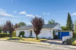 Villa på Bøgesangervænget 8, 5210 Odense NV