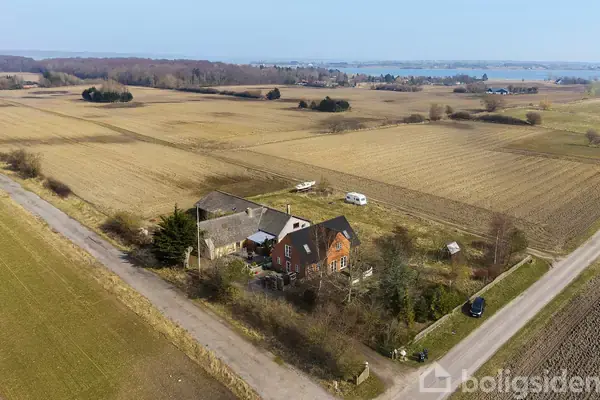 Villa på Farnæsvej 2, 4840 Nørre Alslev
