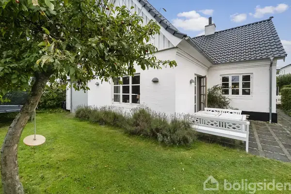Villa på Strandvangsvej 11A, 3060 Espergærde