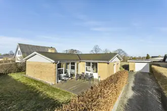 Villa på Absalonsvej 13, 9900 Frederikshavn