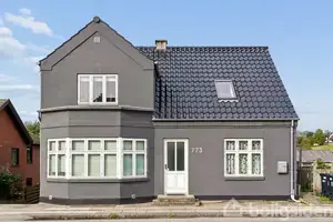 Villa på Grenåvej 773, 8541 Skødstrup