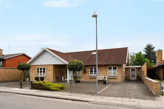 Villa på Holbergvænget 6, 5230 Odense M