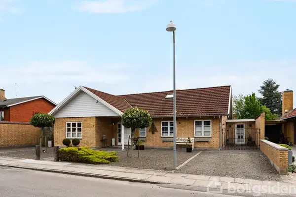 Villa på Holbergvænget 6, 5230 Odense M