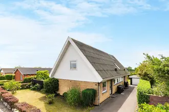 Villa på Østerled 18, Rønne, 3700 Rønne