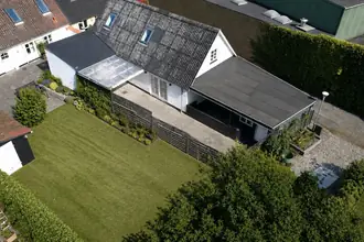 Villa på Naboløs 2, 9240 Nibe