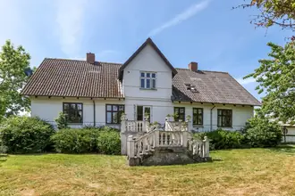 Villa på Hadrupvej 90, Vedslet, 8732 Hovedgård