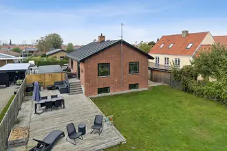 Villa på Kærmark 53, 2650 Hvidovre