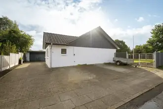 Villa på Julsgårdsvej 15, 7430 Ikast