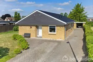 Villa på Thujavej 71, 5250 Odense SV