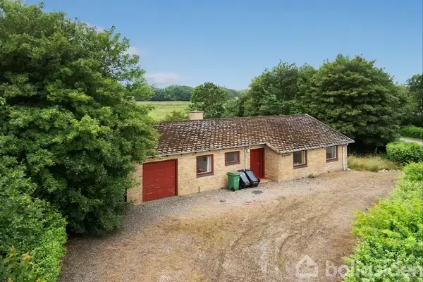 Villa på Skærum Møllevej 6, 7570 Vemb
