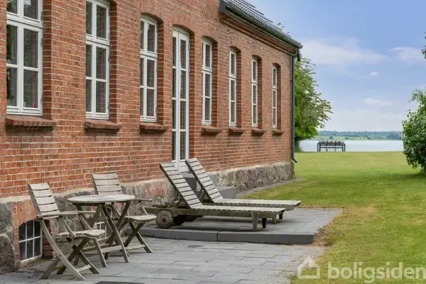 Landejendom på Sortsøvej 24, 4850 Stubbekøbing