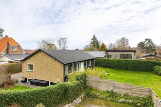 Villa på Urhøj 3, 2830 Virum