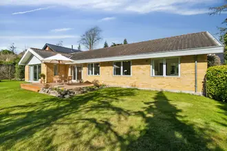 Villa på Dådyrvej 1A, 8270
