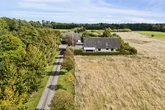 Landejendom på Søndre Lyngvej 35, Aarsballe, 3700 Rønne