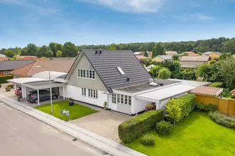 Villa på Lilletoftvænget 12, Hjallese, 5260 Odense S