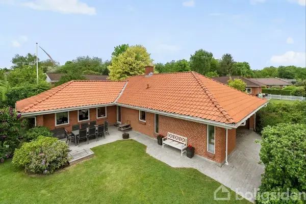 Villa på Bavnegårdsvej 28, 8361 Hasselager