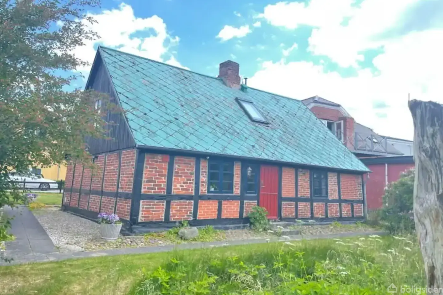Smuk og hyggelig bolig på 102 m2 midt i Bjerringbro by.