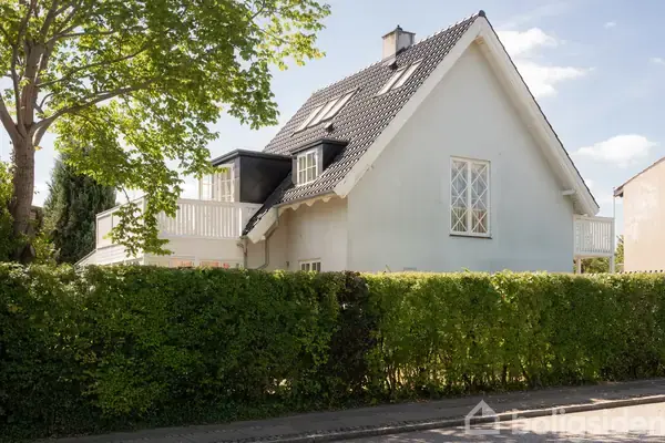 Villa på Hjortevangen 3, 2920 Charlottenlund