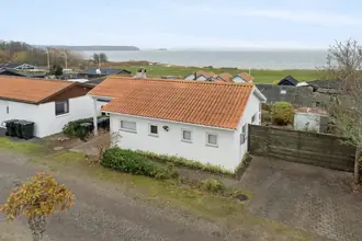Fritidshus på Jagtvej 1, Følle Strand, 8410 Rønde