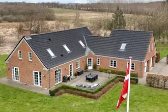 Landejendom på Thorstrupvej 146, Stundsig, 6800 Varde