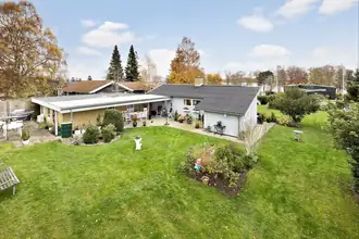 Fritidshus på Skovbrynet 25, Sæby, 4070 Kirke Hyllinge