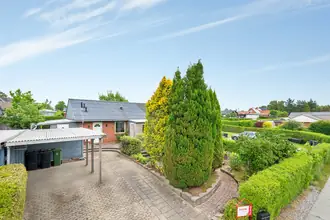 Rækkehus på Slåenvej 4, Salten, 8653 Them