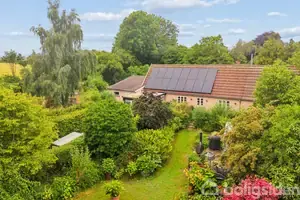 Villa på Marbjerg Byvej 6, 2640 Hedehusene