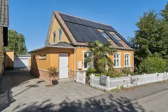 Villa på Nygade 7, Klemensker, 3782 Klemensker