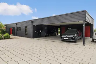 Villa på Strøby Bygade 62, 4671 Strøby