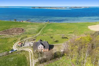 Landejendom på Ungersbjerge 10, Ungersbjerge, 5683 Haarby