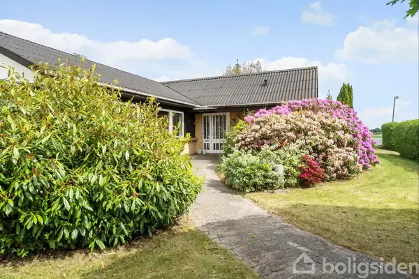 Villa på Grønnevænget 12, 8765 Klovborg